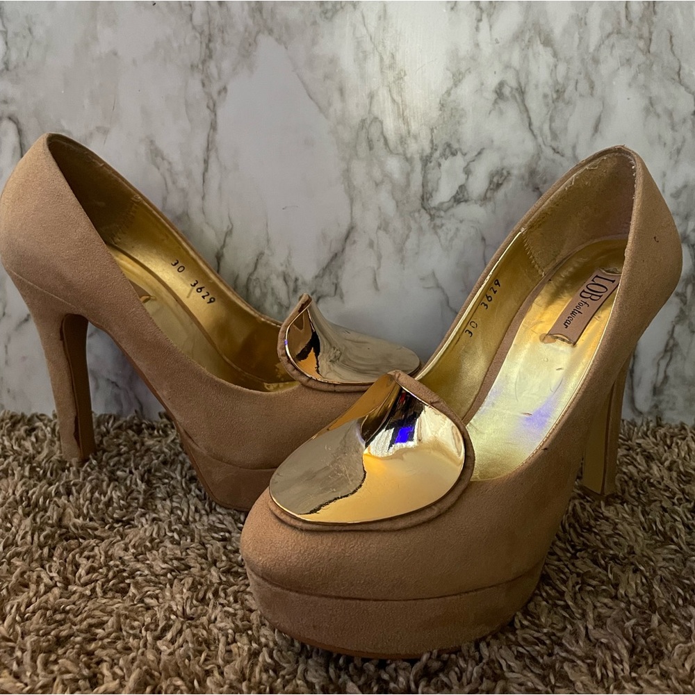 LOB, beige and golden plate, size 6